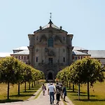 Art Dvur Kralove nad Labem