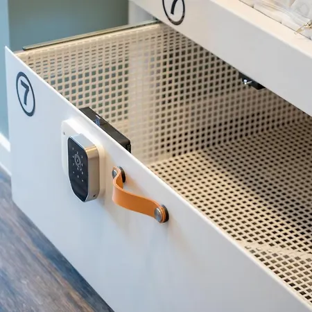 Хостел Art & *