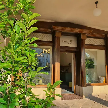 Хостел Art & Двур-Кралове-над-Лабем